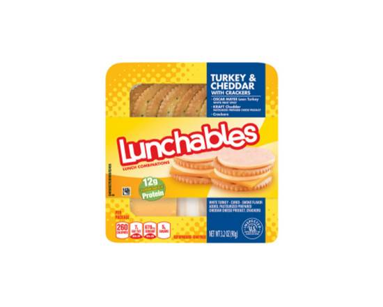 Order Lunchables Turkey & Cheddar Chunk Cheese 8 oz food online from Rebel store, Las Vegas on bringmethat.com