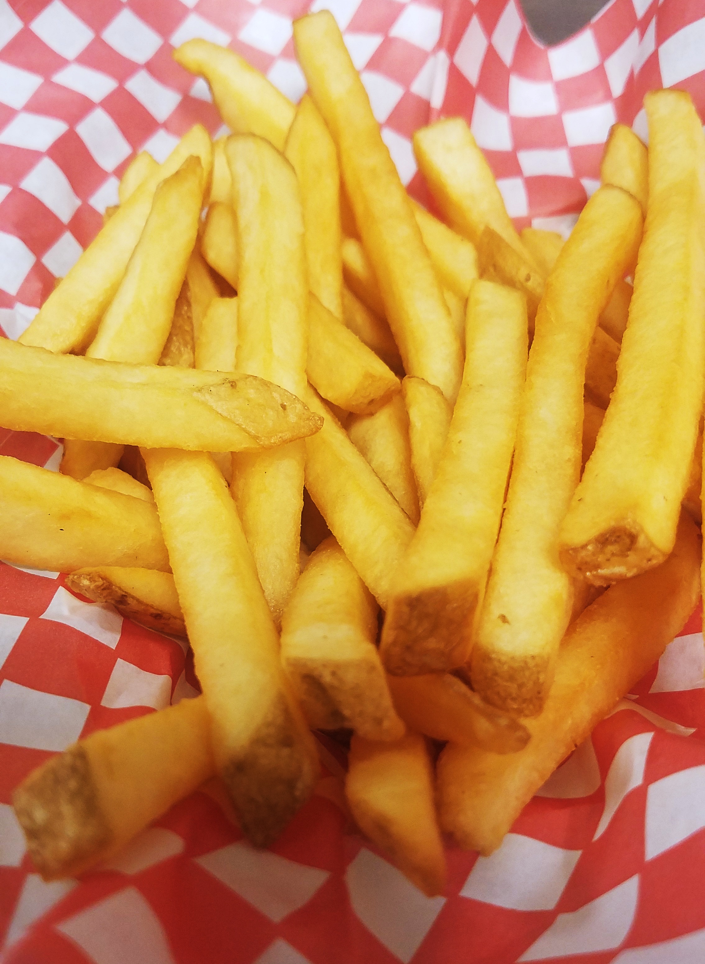 Order French Fries food online from Pepper Jack's Sandwich CRTN store, Albany on bringmethat.com
