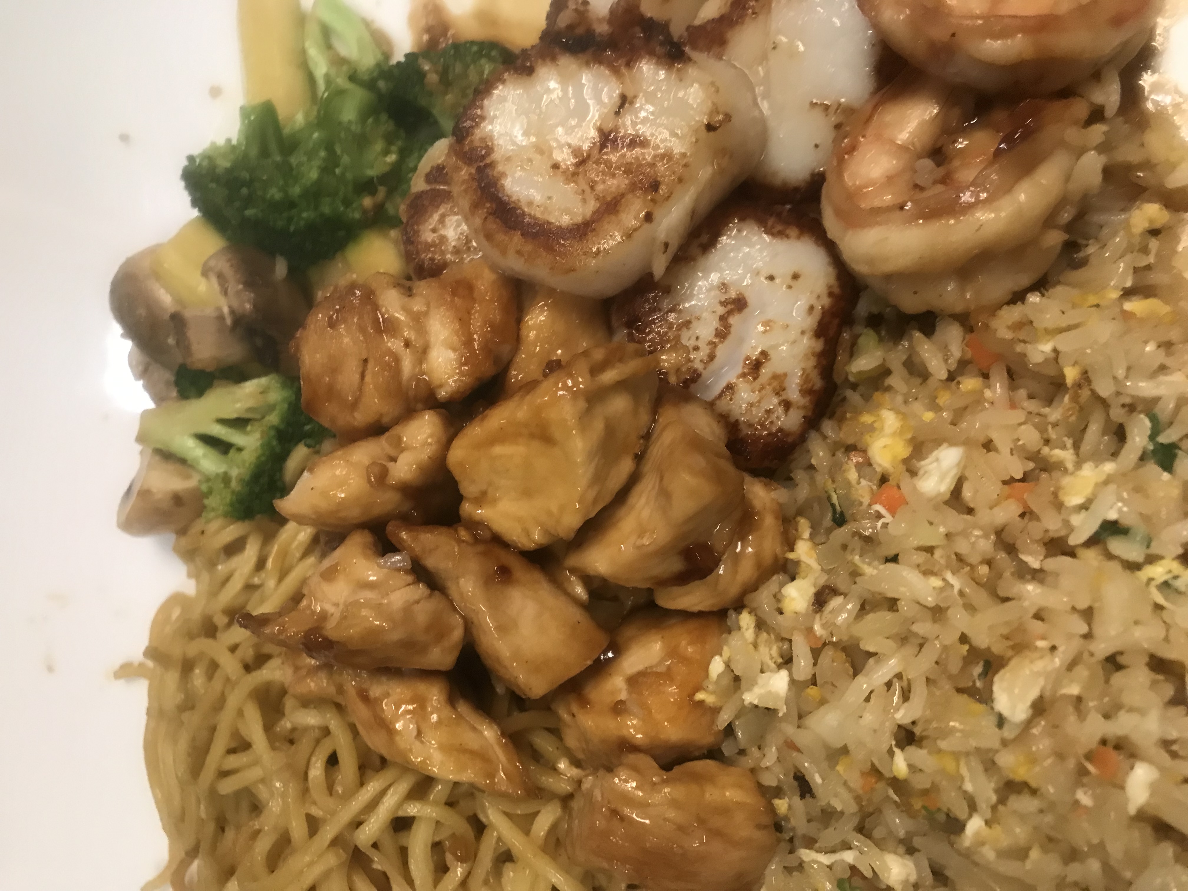 Order 2. Hibachi Chicken and Scallops Combo food online from Megu Sushi Japanese Cuisine store, Cherry Hill on bringmethat.com