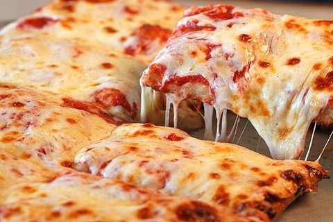 Order Sicilian Cheese Pizza food online from Illianos Pizza store, Clemmons on bringmethat.com