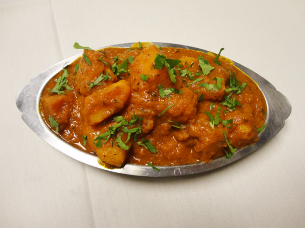 Order Chicken Vindaloo food online from Mantra Indian Cuisine  store, Ontario on bringmethat.com