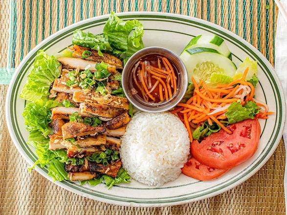 Order Rice Platters (Cởm) food online from Pho Saigon store, Hackensack on bringmethat.com