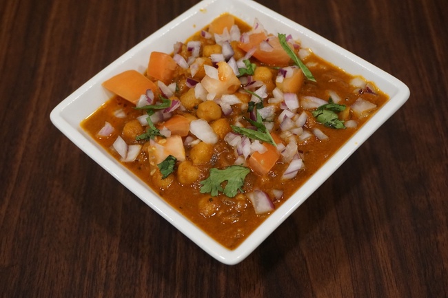 Order Chana Masala. food online from The Madras Cafe store, Aurora on bringmethat.com