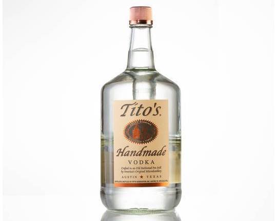 Order Tito's, 1.75L vodka (40.0% ABV) food online from Windy City Liquor Market store, El Cajon on bringmethat.com