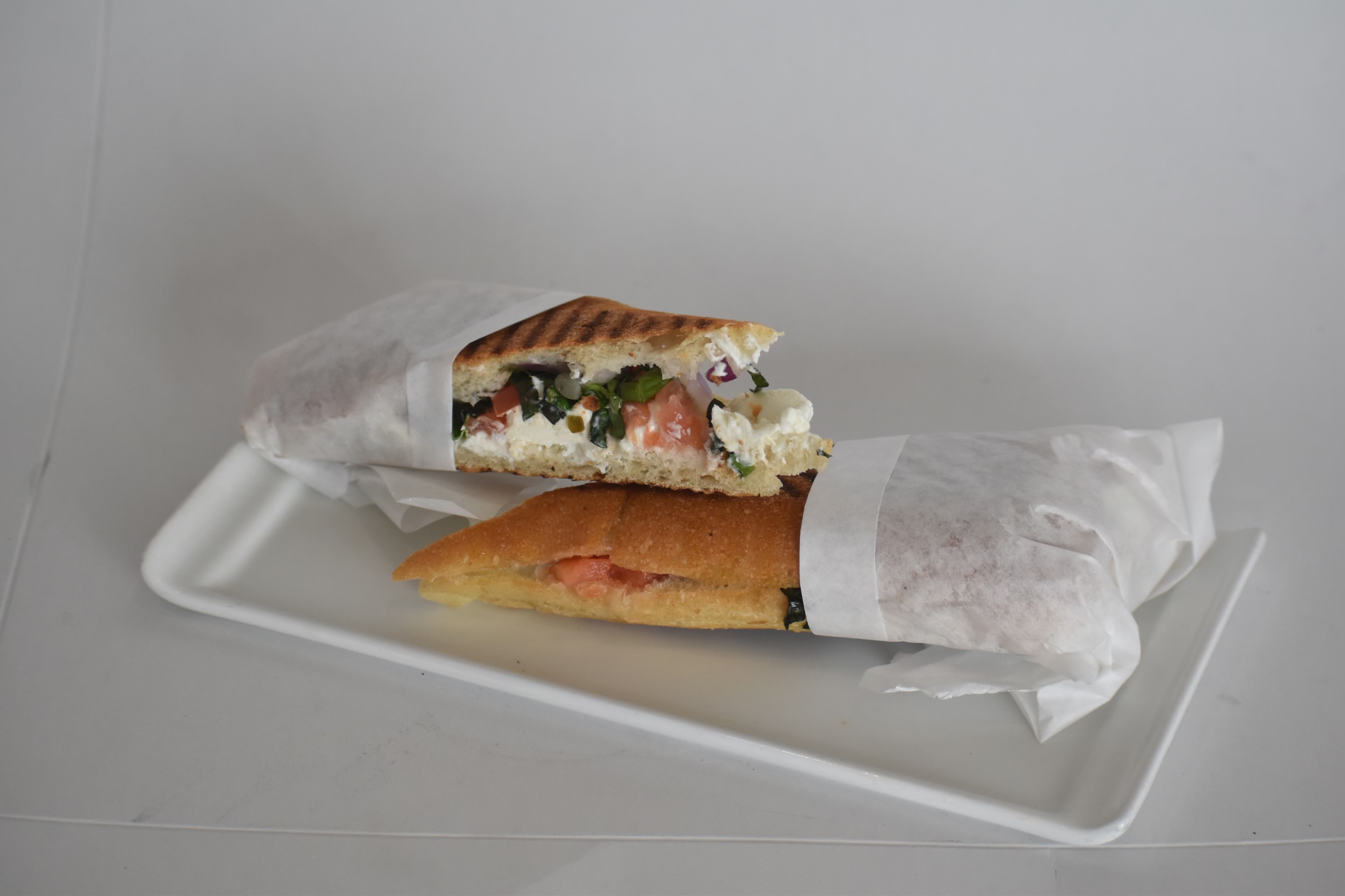 Order Goat Cheese & Peppers Pan food online from Aroma Di Roma Centro store, Long Beach on bringmethat.com