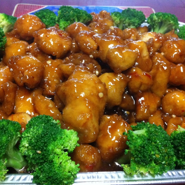 Order General Tsao's Chicken Party Tray food online from Golden Kim Tar store, San Francisco on bringmethat.com