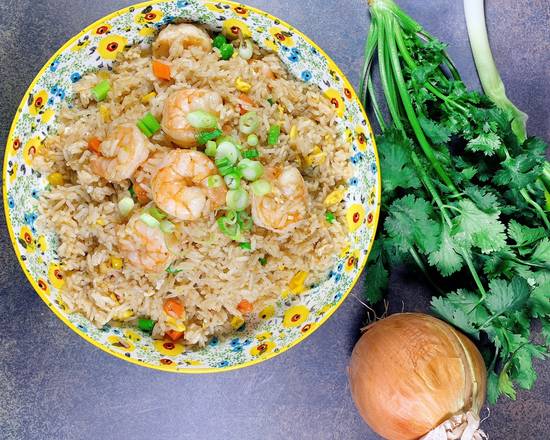 Order Chili Garlic Fried Rice food online from Aroma Royal Thai Cuisine store, Franklin Township on bringmethat.com