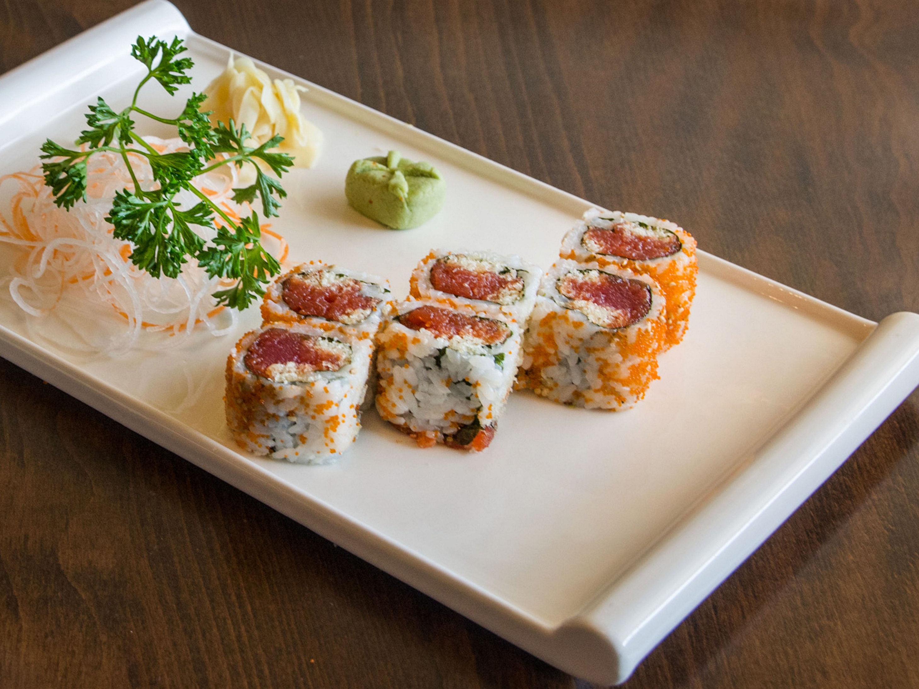 Order Spicy Tuna Roll food online from Sakura store, Wilmington on bringmethat.com