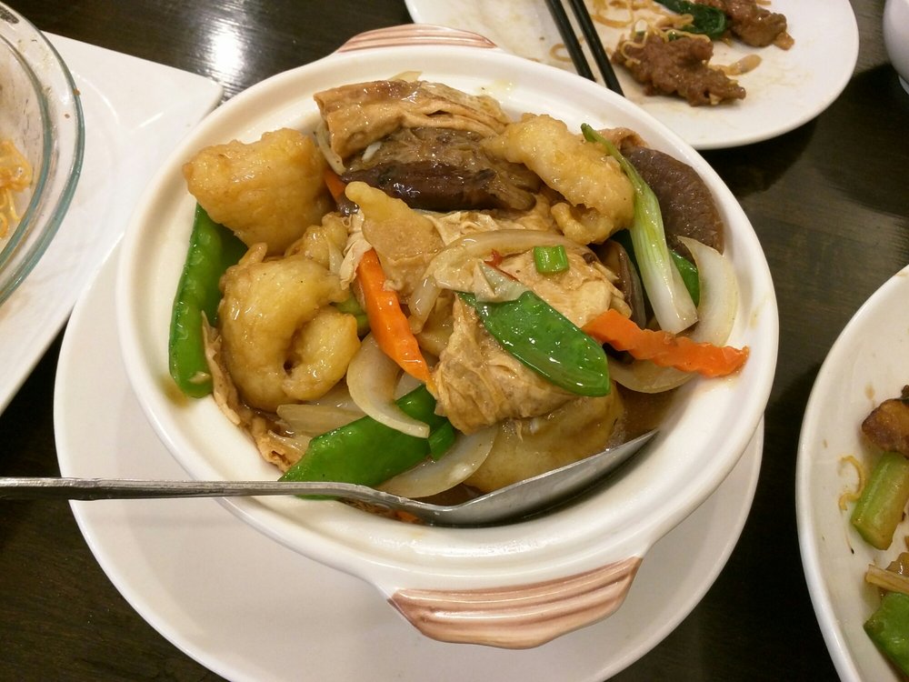 Order Grouper with Dried Bean Curd Sticks and Mushroom food online from Yummy yummy noodles store, Chicago on bringmethat.com