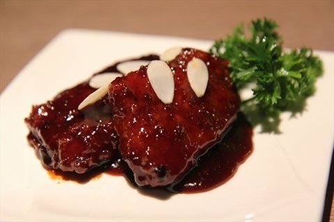 Order 413. Tender Spare Ribs with Coffee Sauce food online from Makli Restaurant store, San Francisco on bringmethat.com