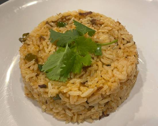 Order Rice with Beef food online from Framingham Station store, Framingham on bringmethat.com