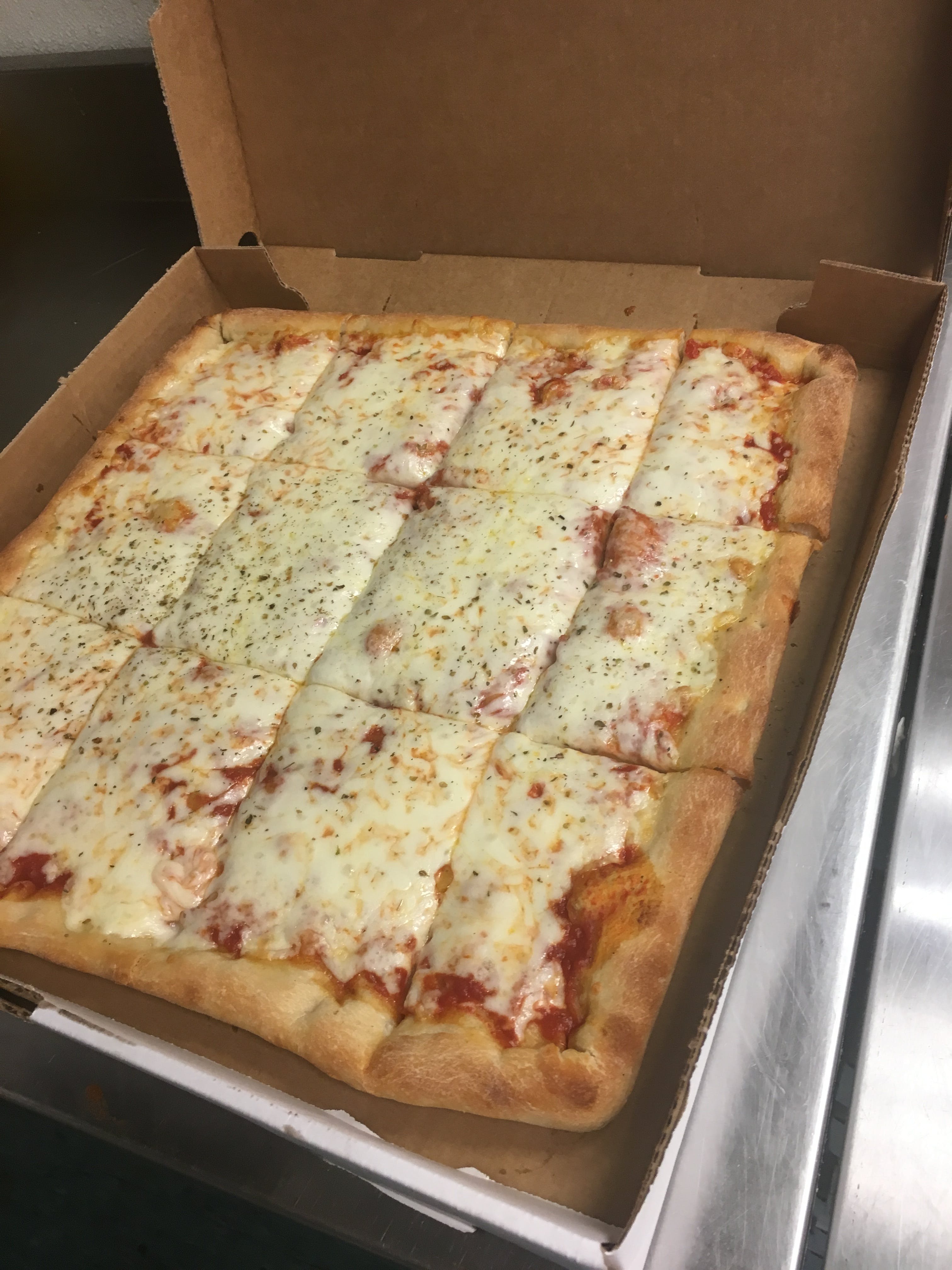 Order Sicilian Pizza - 16" food online from Amore Pizza & Pasta store, Pottstown on bringmethat.com