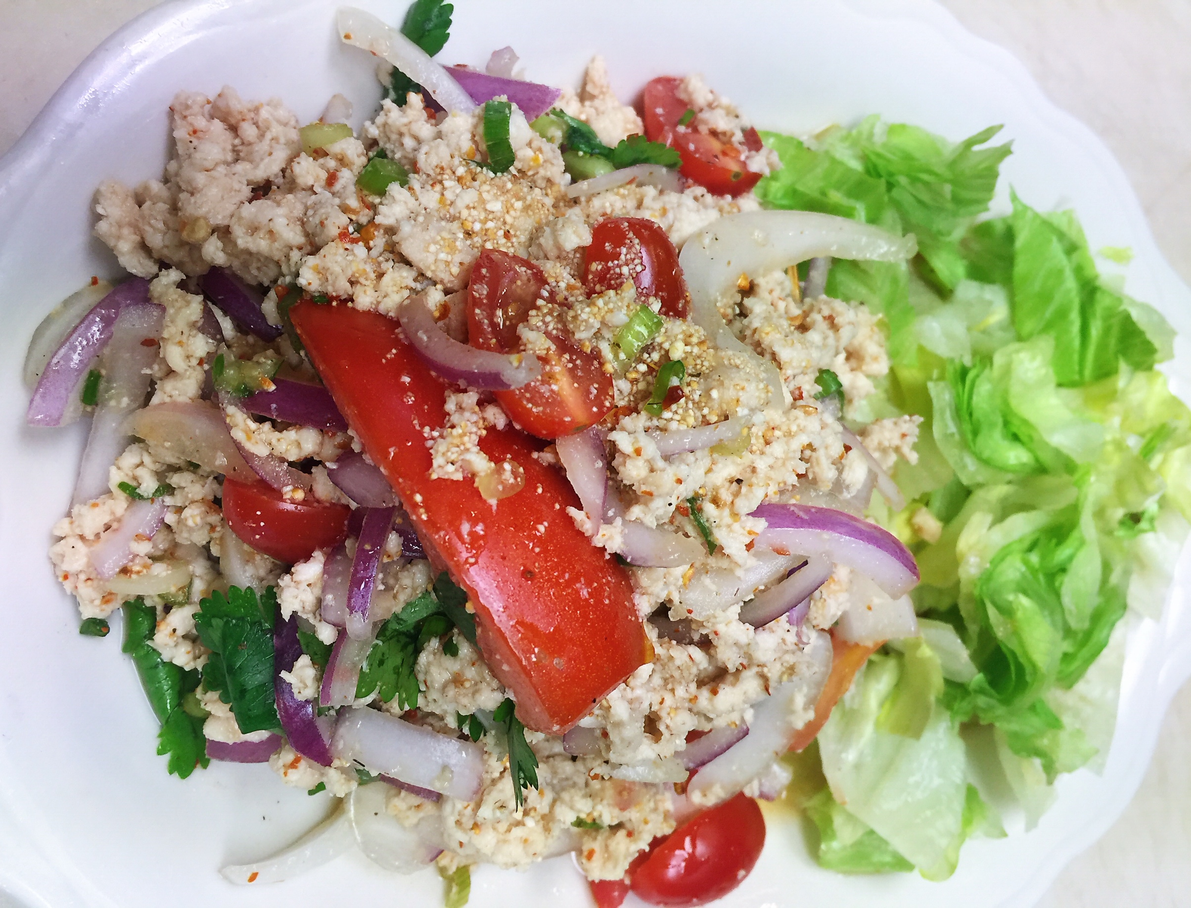 Order Y6. Larb Chicken Salad food online from Rice Thai Cafe and Sushi store, Chicago on bringmethat.com