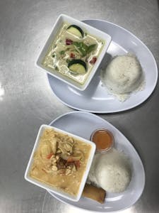 Order 5. Green Curry food online from Thai Star Cuisine store, West Valley on bringmethat.com