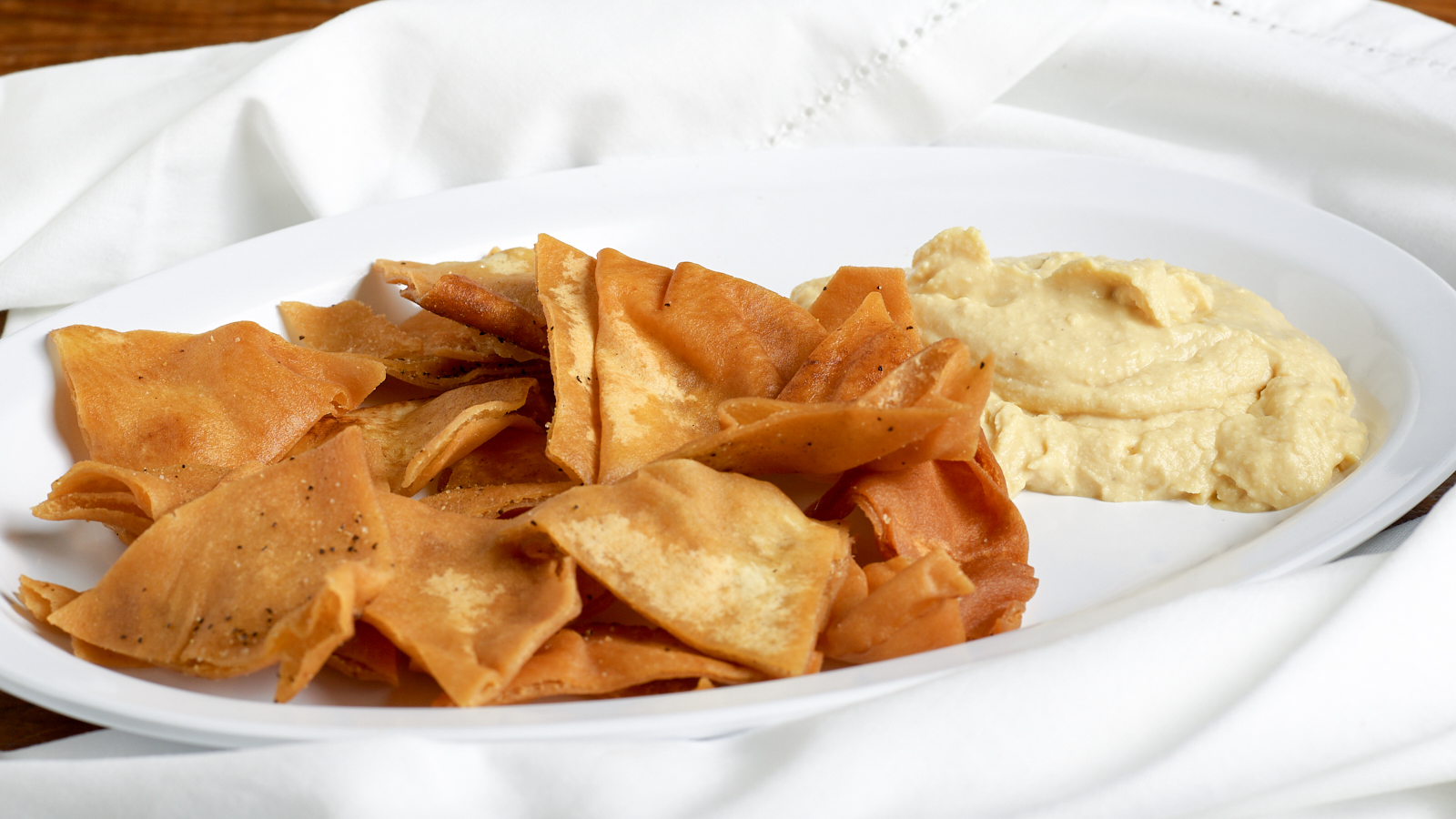 Order Hummus ＆ Pita Chips food online from Greek Kitchen store, Chicago on bringmethat.com