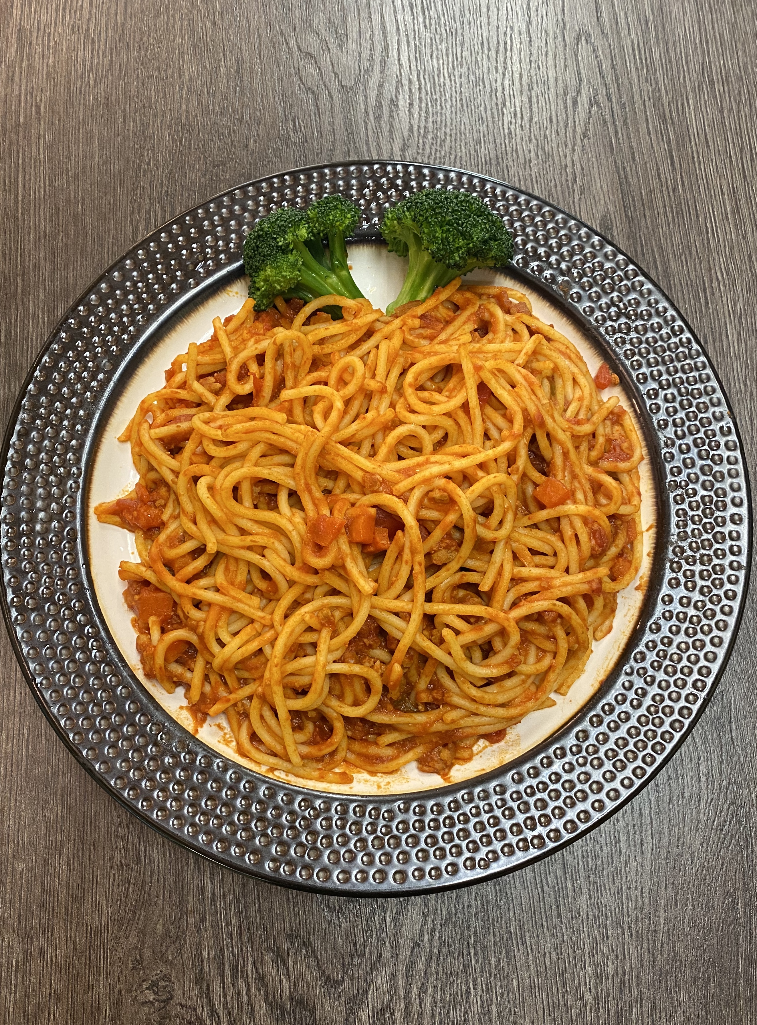 Order  Spaghetti Bolognese food online from Metro Hong Kong Dessert store, San Francisco on bringmethat.com