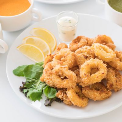 Order Fried Calamari 炸鱿鱼圈 food online from Vivi Cafe store, Quincy on bringmethat.com