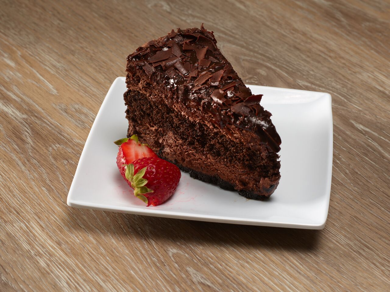 Order Chocolate Cake food online from Nevada Chicken Cafe store, Las Vegas on bringmethat.com