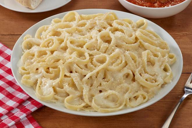 Order Fettuccine Alfredo  food online from Portillo's Hot Dogs store, Summit on bringmethat.com