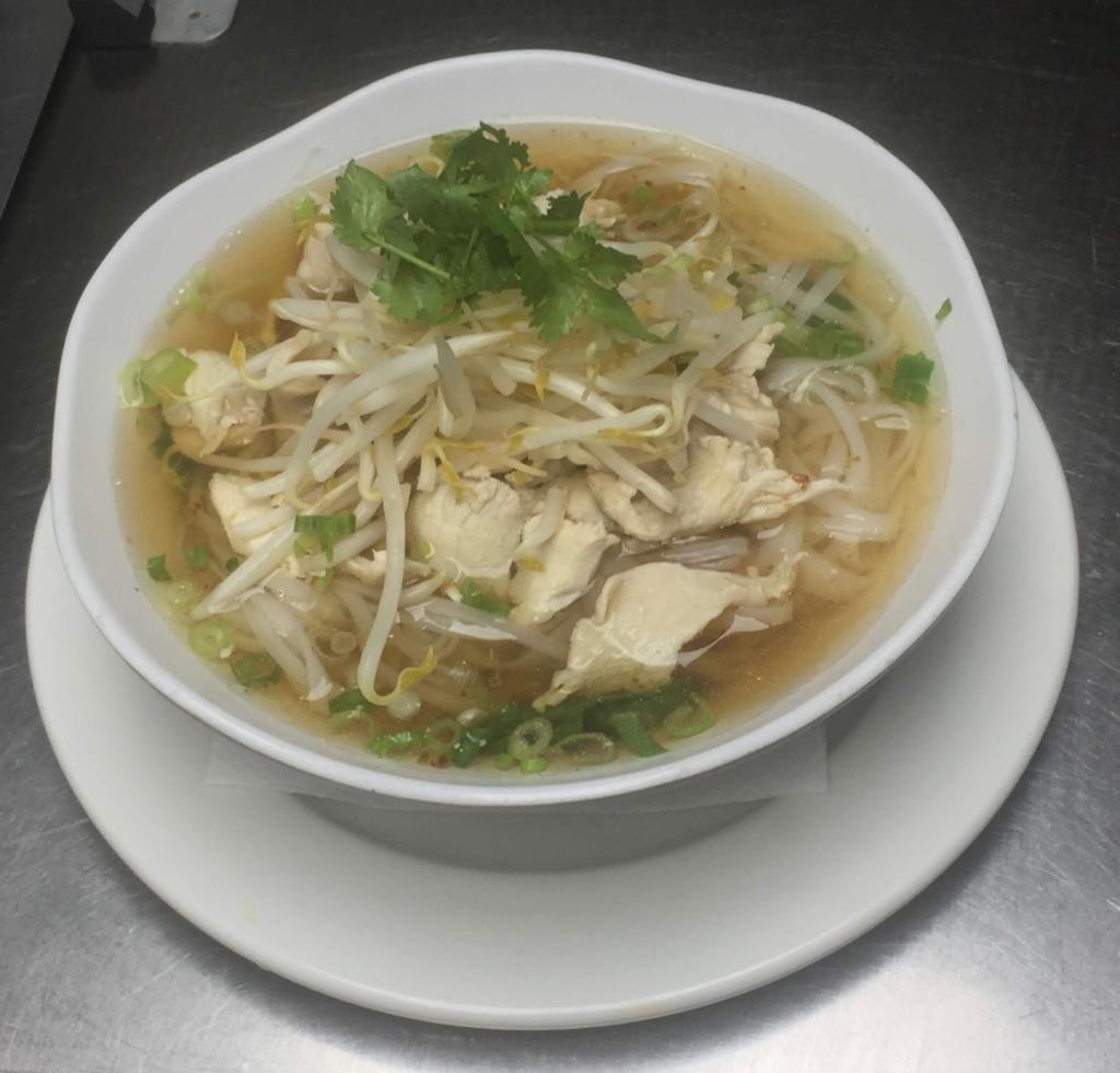 Order 28. Noodle Soup food online from Thai V Express store, New York on bringmethat.com