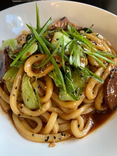 Order Umami Bomb Vegetable Udon food online from Bamboo Restaurant store, Southampton on bringmethat.com
