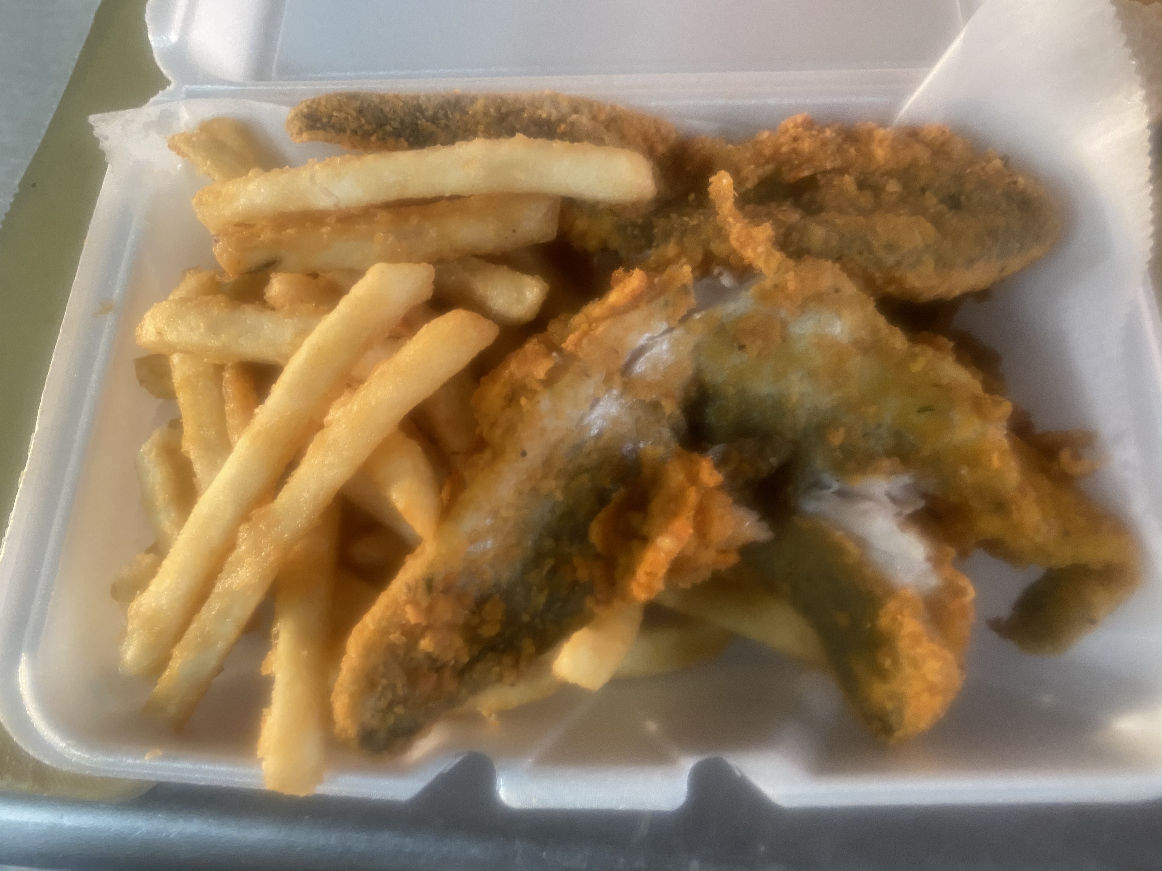 Order Fried Whiting, Fries & Drink food online from Flava Wingz Spot store, Irvington on bringmethat.com