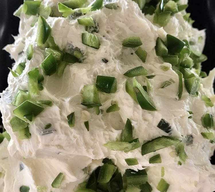 Order Jalapeño Cream Cheese food online from Max Bialystok & Company store, Long Beach on bringmethat.com