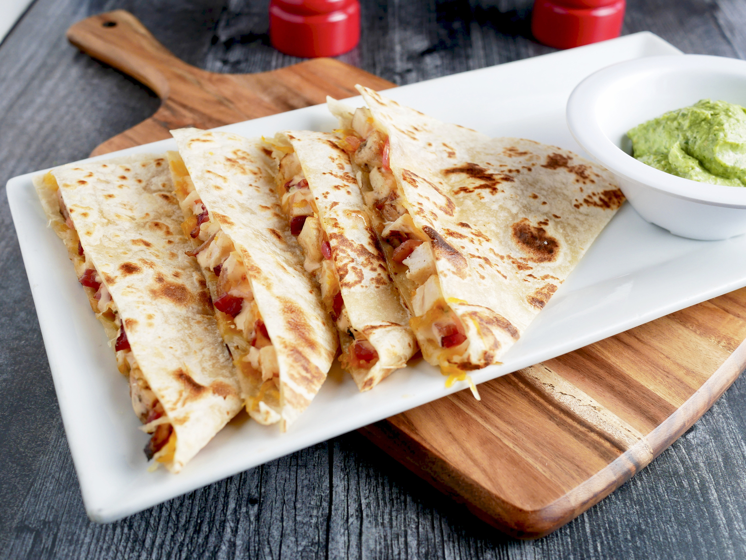 Order Kocky's Quesadilla food online from Kocky Bar & Grill store, Fresno on bringmethat.com