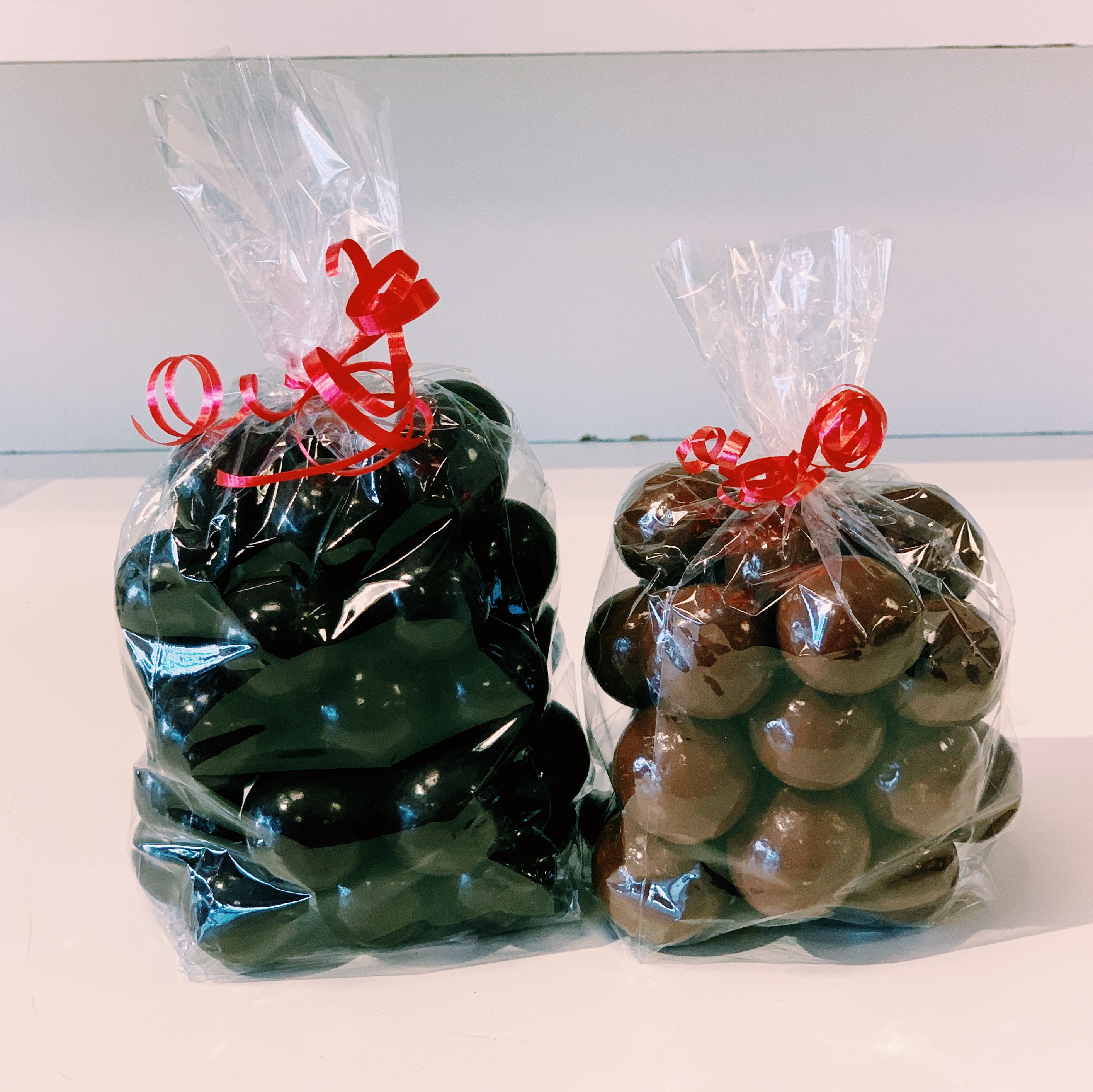 Order Malted Milk Balls food online from Park Avenue Confectionary store, Mechanicville on bringmethat.com