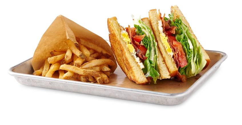 Order B.L.T. Sandwich food online from Boomer Jack Grill & Bar store, Fort Worth on bringmethat.com