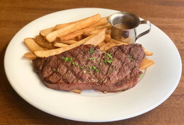 Order Steak & Chips food online from Elephant & Castle store, Chicago on bringmethat.com