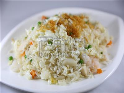 Order Seafood Egg White Fried Rice food online from MingHin Cuisine - South Loop store, Chicago on bringmethat.com