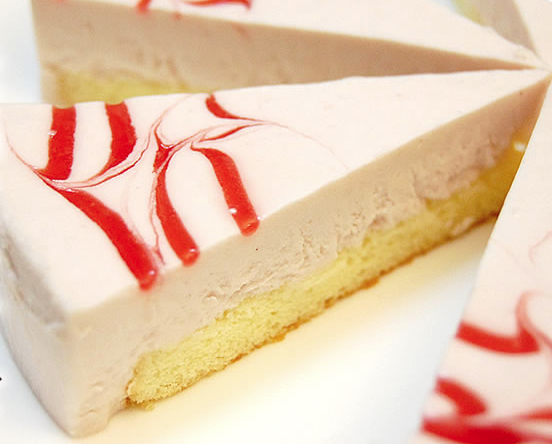 Order Strawberry Rare Cheesecake food online from Sushi Land store, Hacienda Heights on bringmethat.com