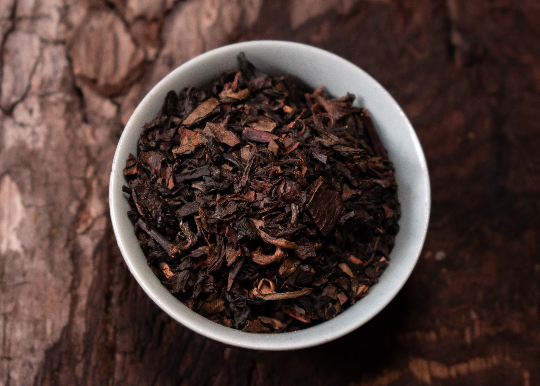 Order Almond Oolong food online from Chabom Teas & Spices store, Springfield on bringmethat.com