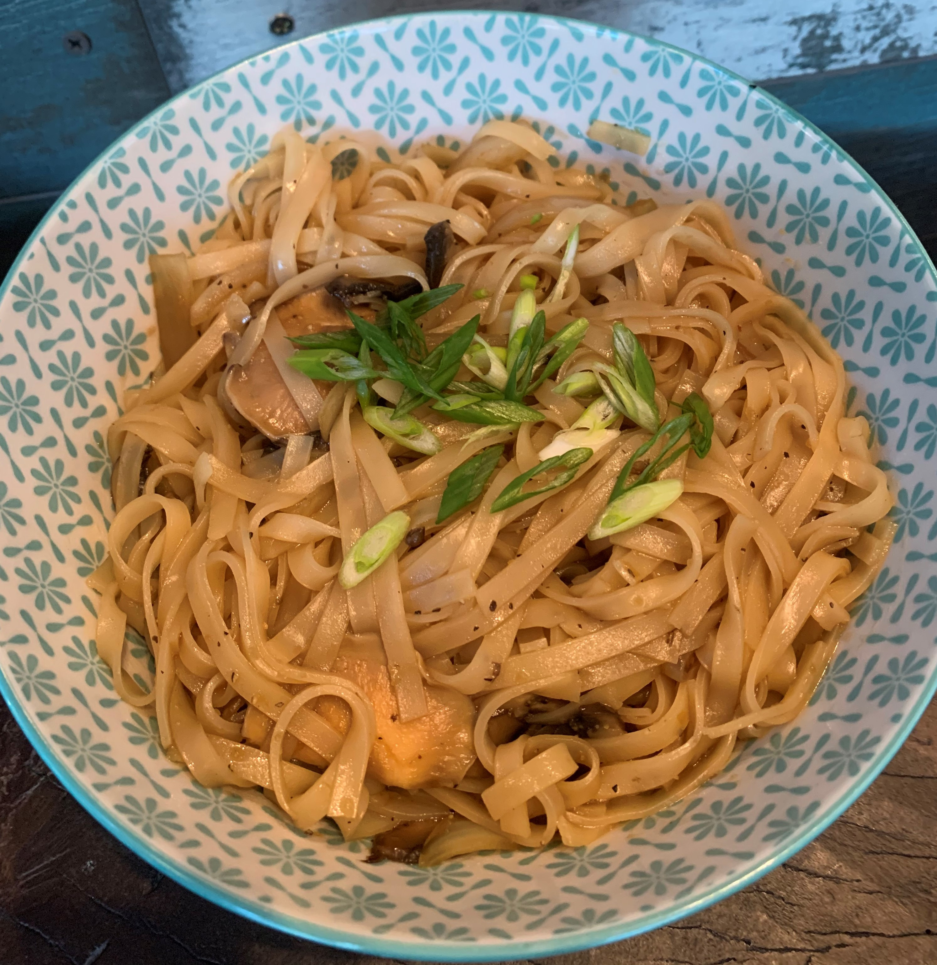 Order Wild Ginger & Mushroom Noodle - Japan food online from Foo Dog Curry Traders store, Jacksonville on bringmethat.com