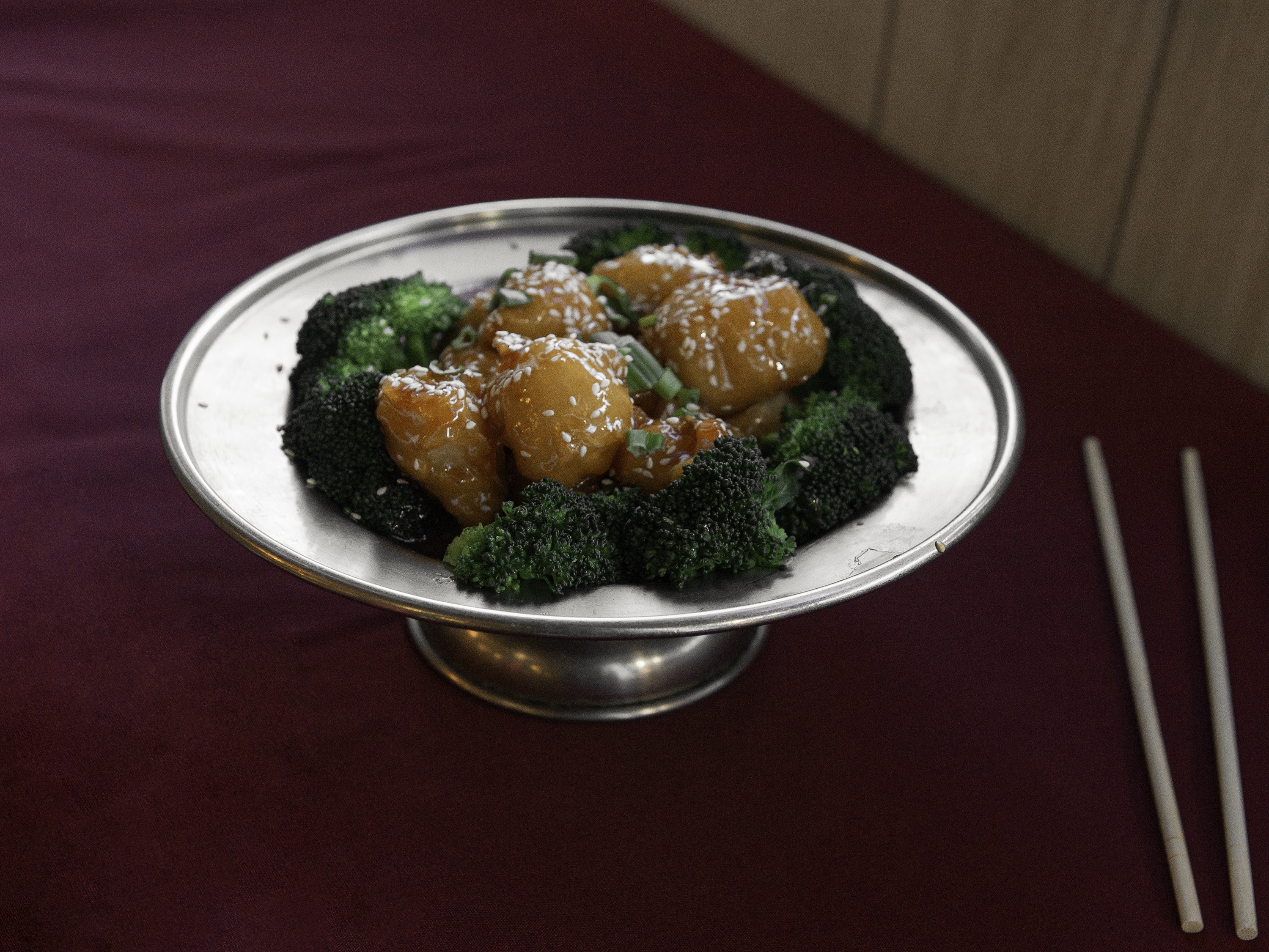 Order Sesame Chicken food online from Oriental Inn store, Kenosha on bringmethat.com