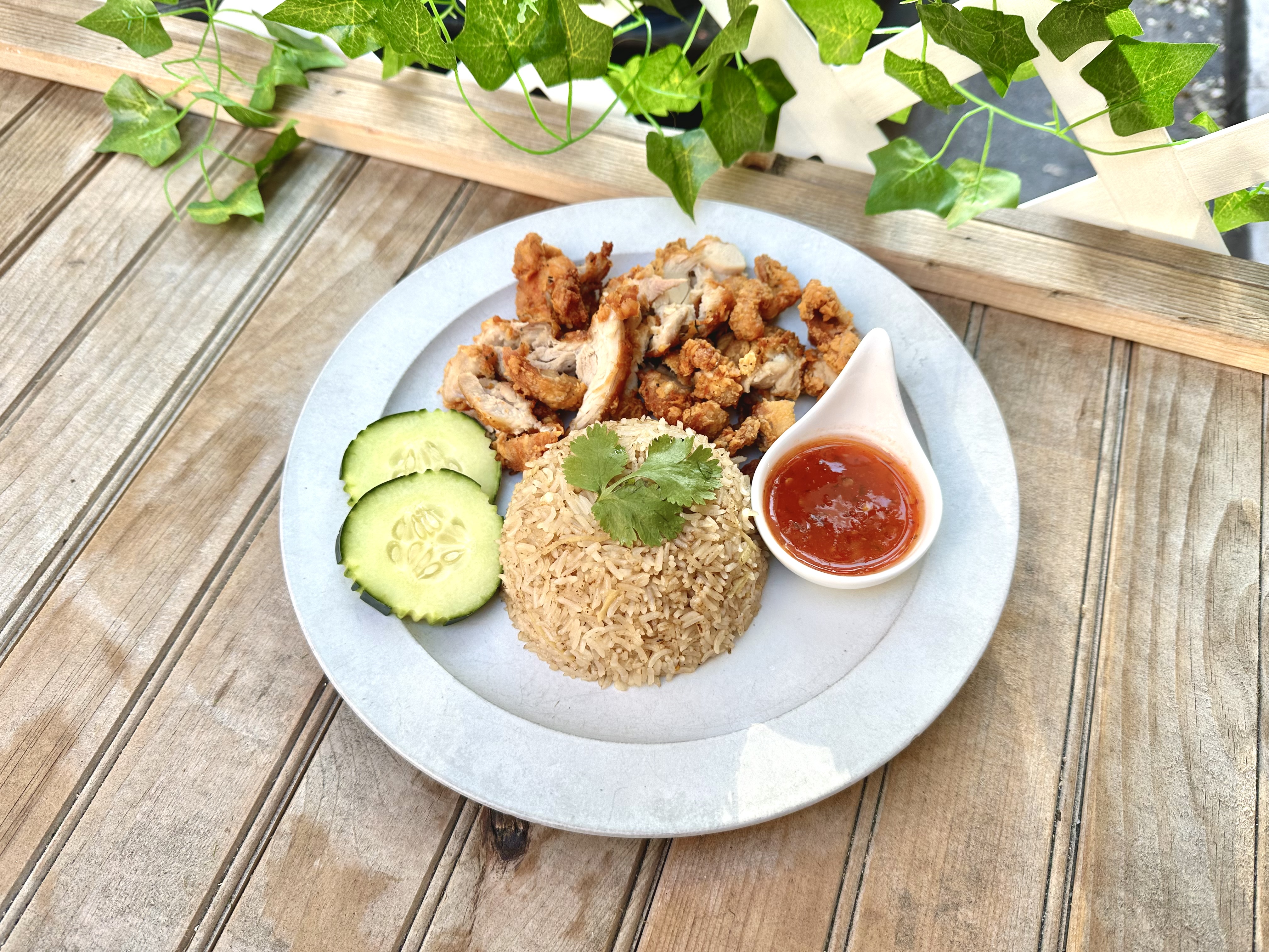 Order Crispy Chicken Ginger Rice food online from Thai @ Lex store, New York on bringmethat.com