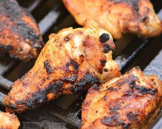 Order Grilled Chicken wings  food online from GOLDEN GRILL AUTHENTIC LEBANESE CUISINE store, Fresno on bringmethat.com