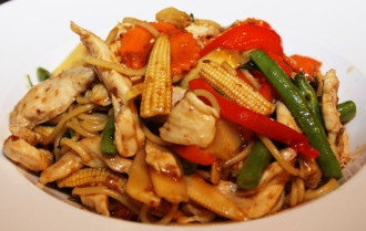 Order 411. Prikpao Noodle food online from Siam Pasta Thai Cuisine store, Chicago on bringmethat.com