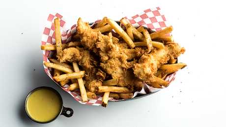 Order Chicken Tenders food online from Brewingz Restaurant And Bar store, Manvel on bringmethat.com
