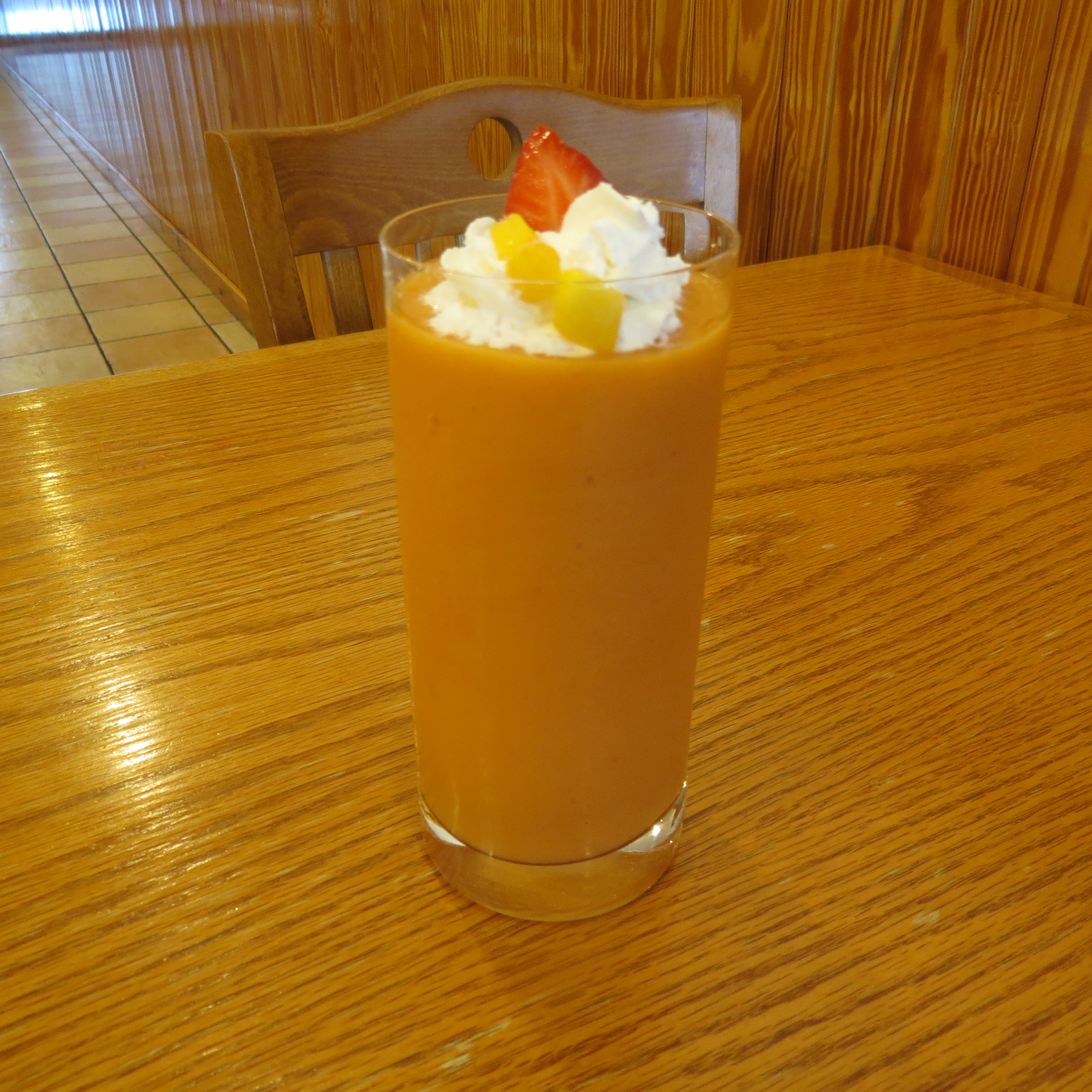 Order Strawberry Mango Smoothie food online from Grand Day Cafe store, Columbus on bringmethat.com