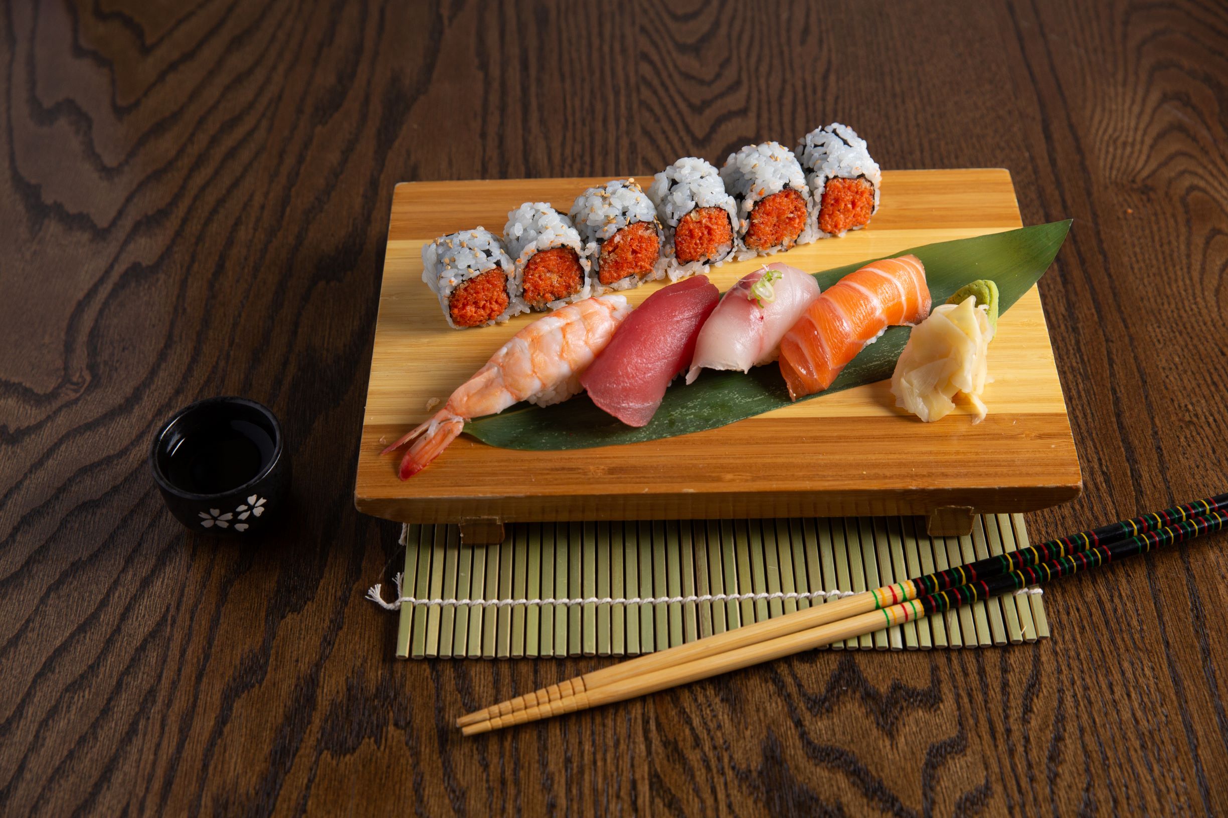 Order Para's Sushi Combo C food online from Sushi para japanese restaurant store, New York on bringmethat.com