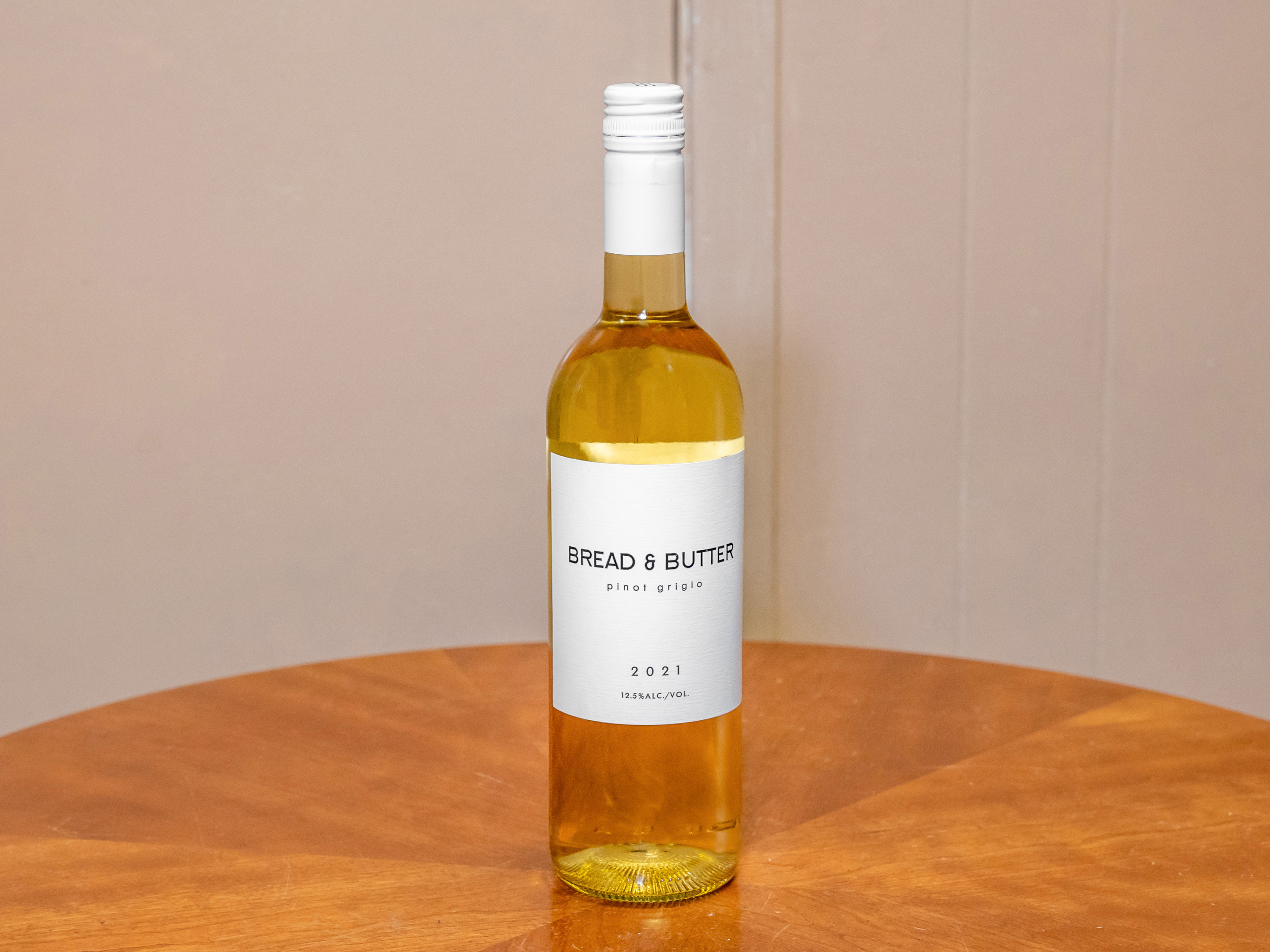 Order BREAD & BUTTER PINOT GRIGIO  food online from Jose's Wines & Liquors store, Valley Cottage on bringmethat.com