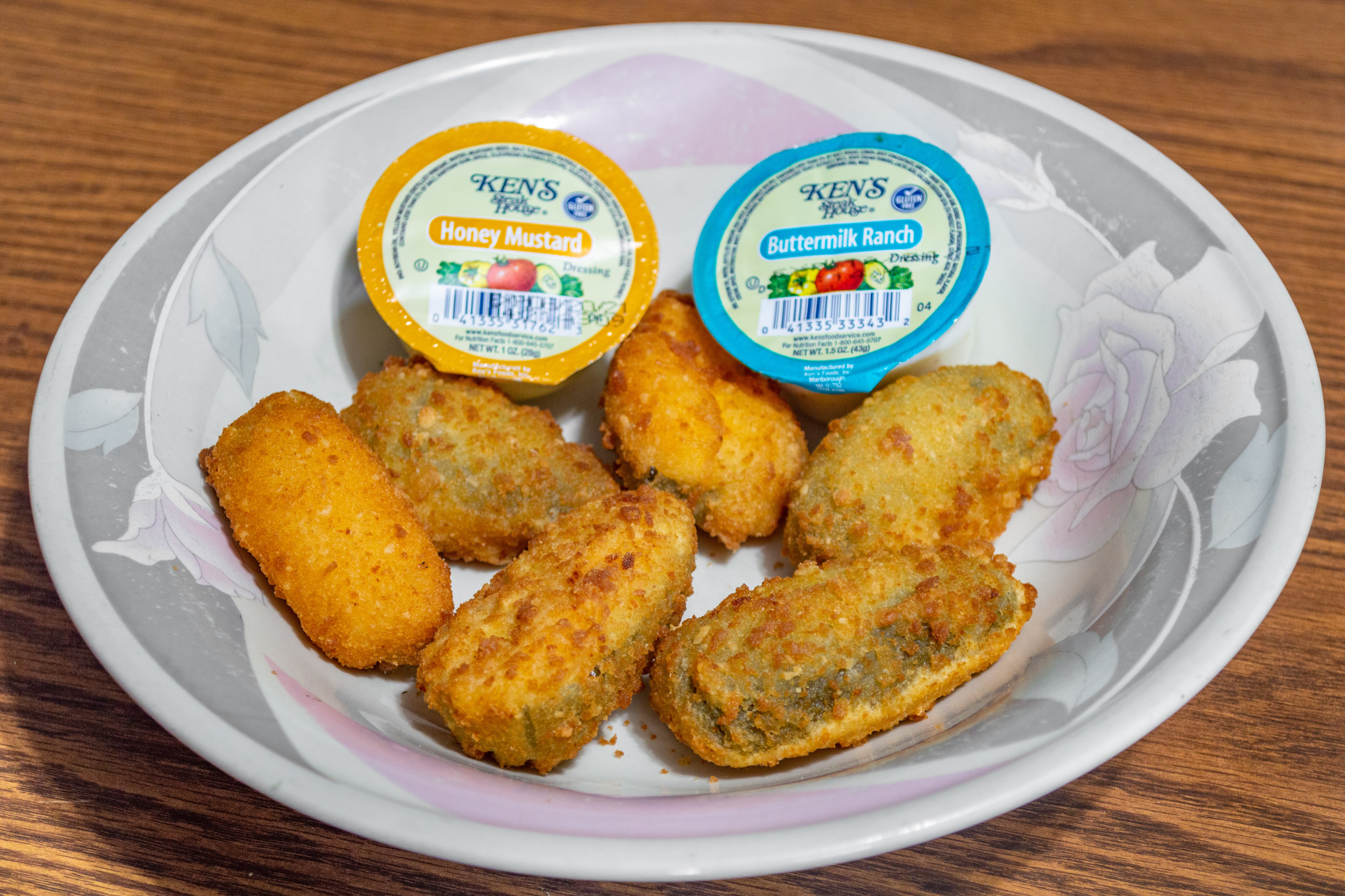 Order Armadillo Eggs - Appetizer food online from Super Mario store, Knoxville on bringmethat.com