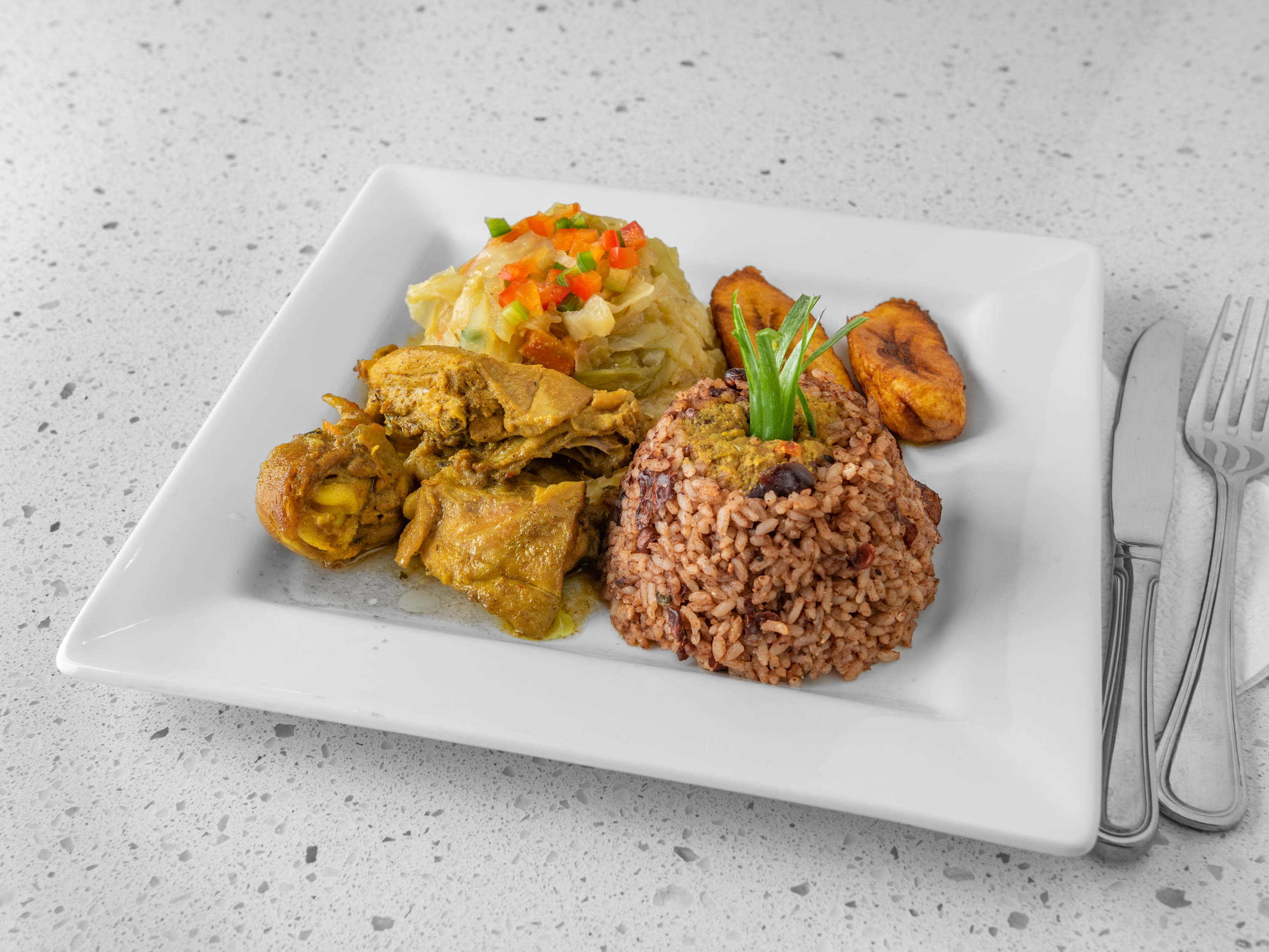 Order West Indian Curry Chicken food online from Aunty Joy's Jamaican Kitchen store, Chicago on bringmethat.com