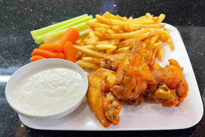Order Buffalo Wings food online from Bobablastic store, Dundee on bringmethat.com