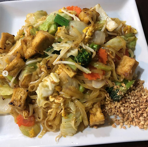 Order Pad Thai Vegetable and Tofu food online from Wanya Thai Restaurant store, Canyon Country on bringmethat.com
