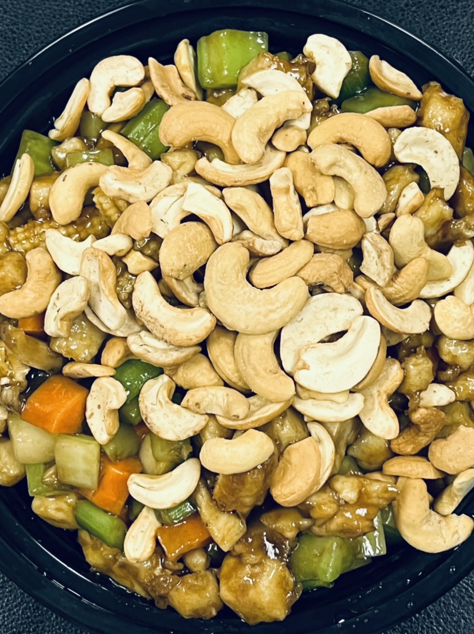 Order Diced Chicken with Cashew Nuts food online from Eddie Cheng store, Lakeville on bringmethat.com
