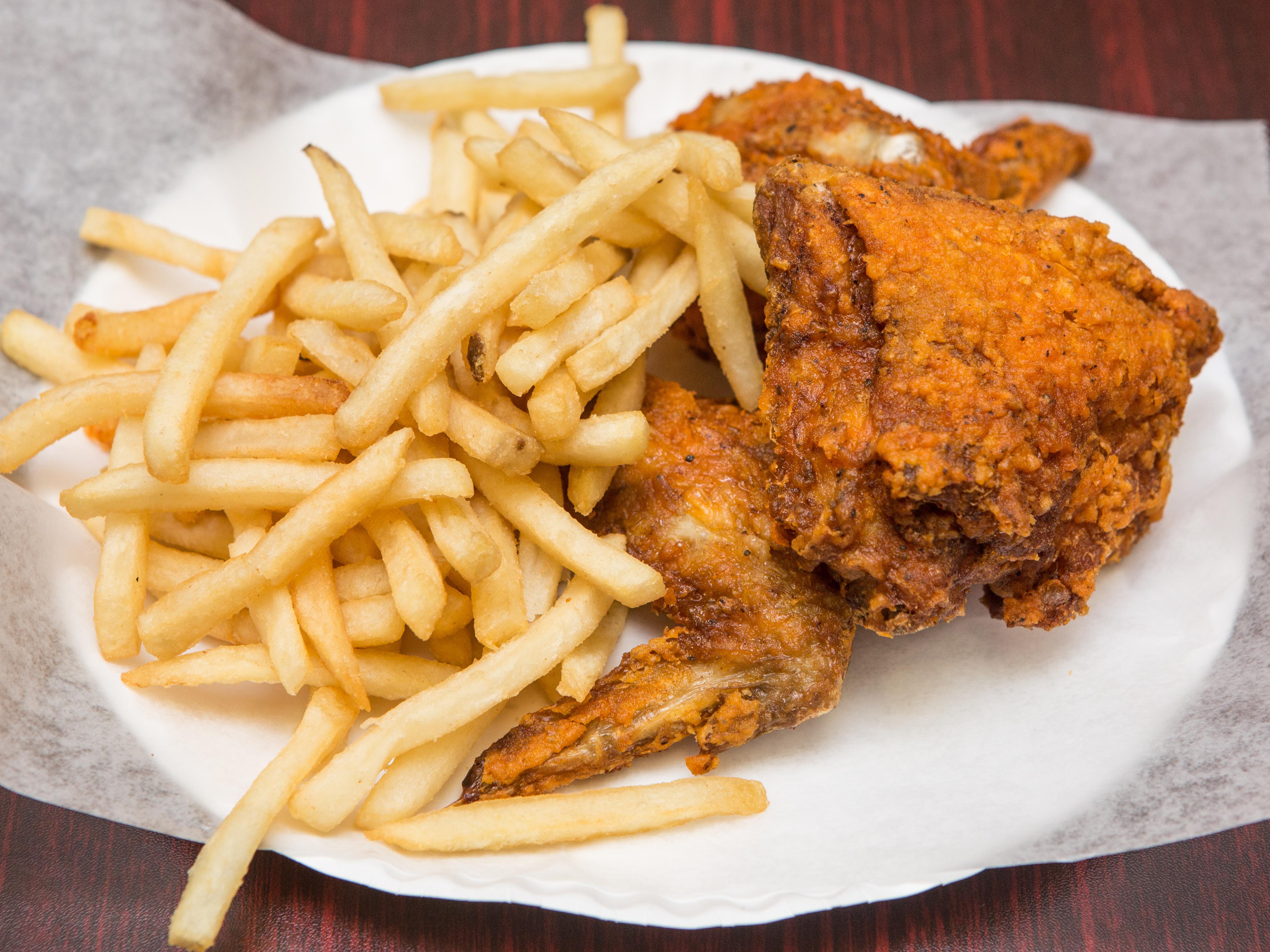 Order 3 Piece Mixed Chicken with Fries and 2 Rolls food online from Rashel crown fried chicken store, brooklyn on bringmethat.com