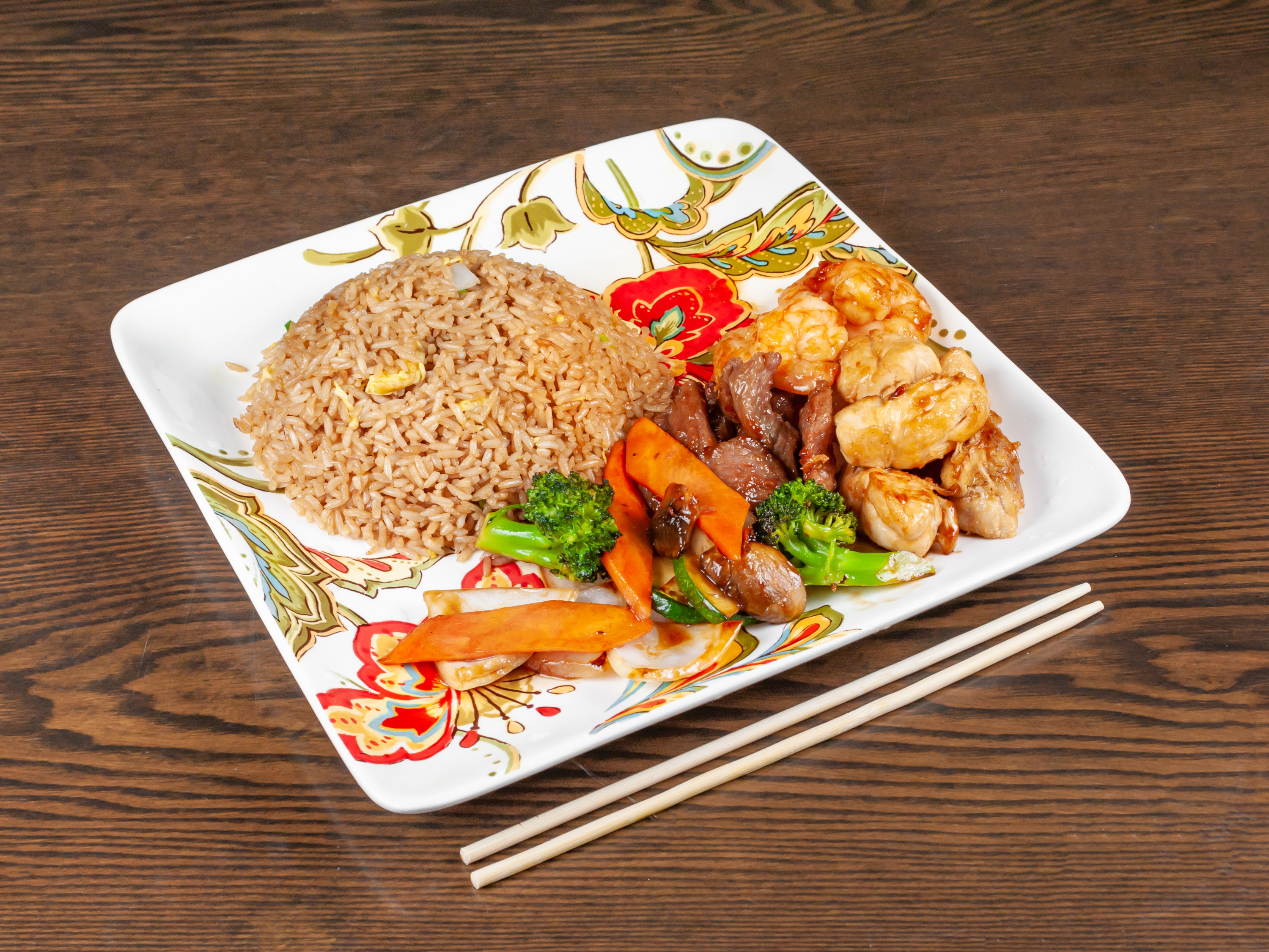 Order H5. House Special Hibachi food online from China Wing Basket store, Columbia on bringmethat.com